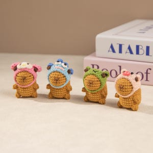 Handgemaakte gehaakte capibara-sleutelhanger | Leuke tashanger met amigurumi-capibara | Schattige gehaakte sleutelhanger | Perfect cadeau voor dierenliefhebbers