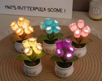 Ręcznie robiona na szydełku lampa z konwalią | Lampa w doniczce | Lampa nocna | Dekoracja biurka | Wyjątkowy prezent na zawsze | Wystrój domu