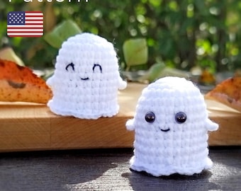 Crochet PATTERN mini ghost, Cute Halloween Ghost, Easy crochet pattern, Plush ghost keychain, Halloween Amigurumi Ghost, Quick & Easy No Sew