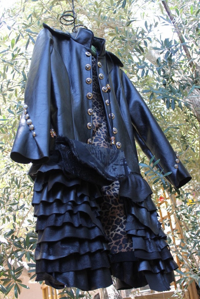 showdiva designs Distressed Black Leather Military Inspired Coat Asymmetrical Ruffles Shearling Detach Collar image 3