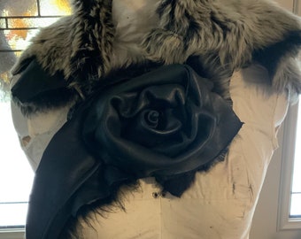 showdiva designs Leather Toscana scarf Collar Sculpted Rose StUnNiNg