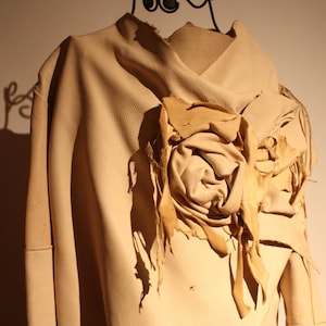 showdiva designs FaBuLoUs Chamois Color Asymmetrical Leather Jacket with Scupted Flowers Everywhere image 2