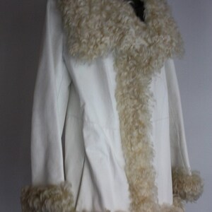 Vintage White Leather Coat Trimmed in Mongolian Lamb Twiggy MoD mOd MoD