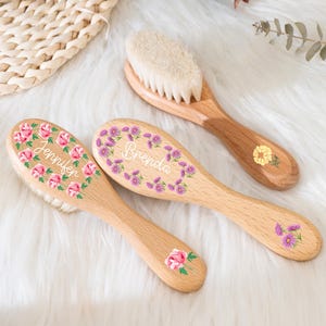 Personalized Wooden Baby Brush,Birth Flower Baby Hairbrush,Name Brush Baby Keepsake Gift,Baby Shower Gift,Birth Flower Gift For Baby Girl