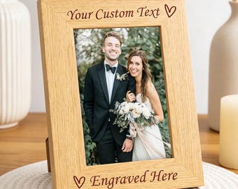 Marco de fotos de madera personalizado, marco de fotos grabado, marco de grabado a medida, marco de fotos de boda, regalos personalizados para el Día de la Madre, regalo de graduación