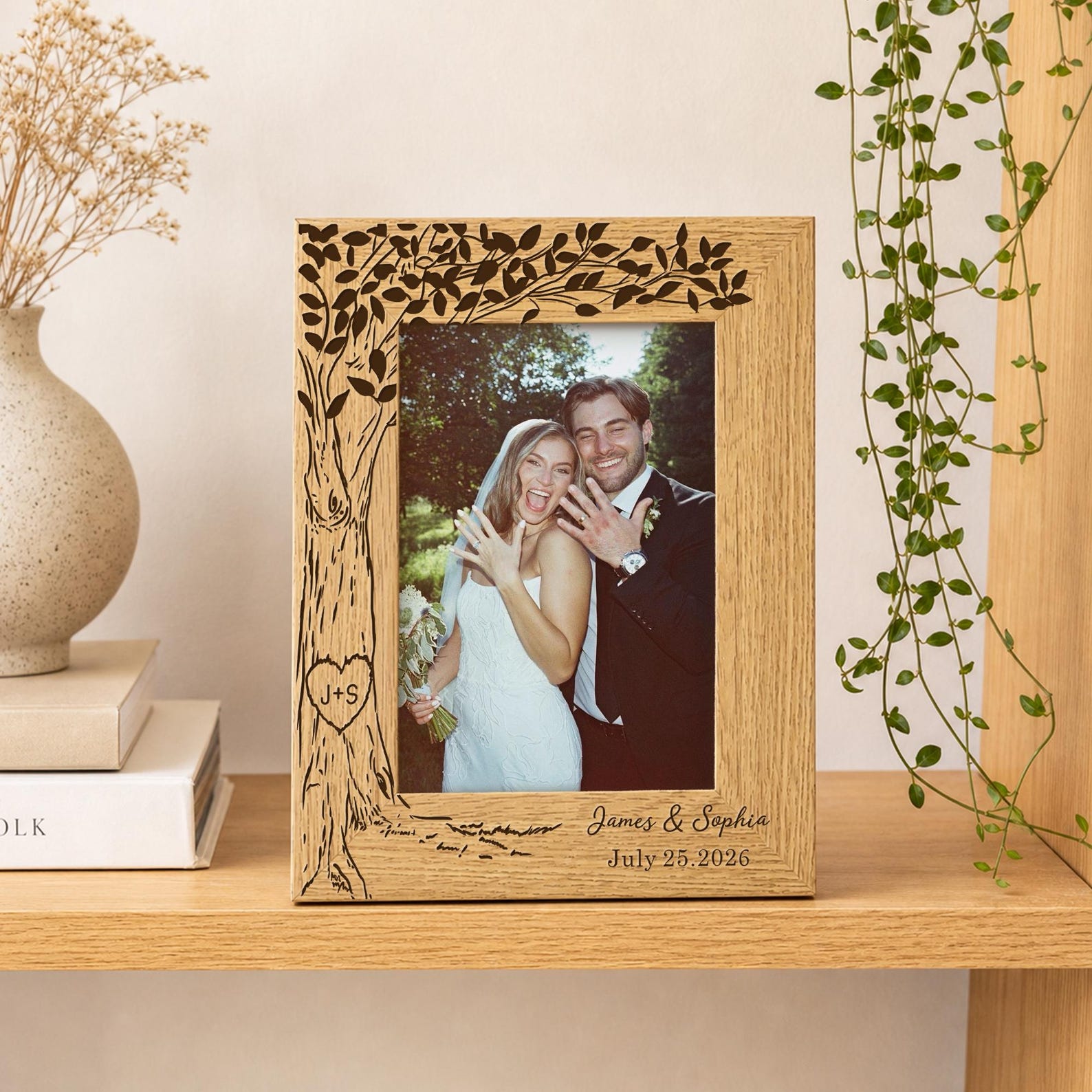 Personalized Wedding Picture Frame,engraved Photo Frame Gift for Couple Personalized Wedding Picture Frame,engraved Photo Frame Gift for Couple