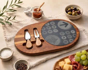 Set da formaggio in legno di acacia con ardesia incisa e coltelli