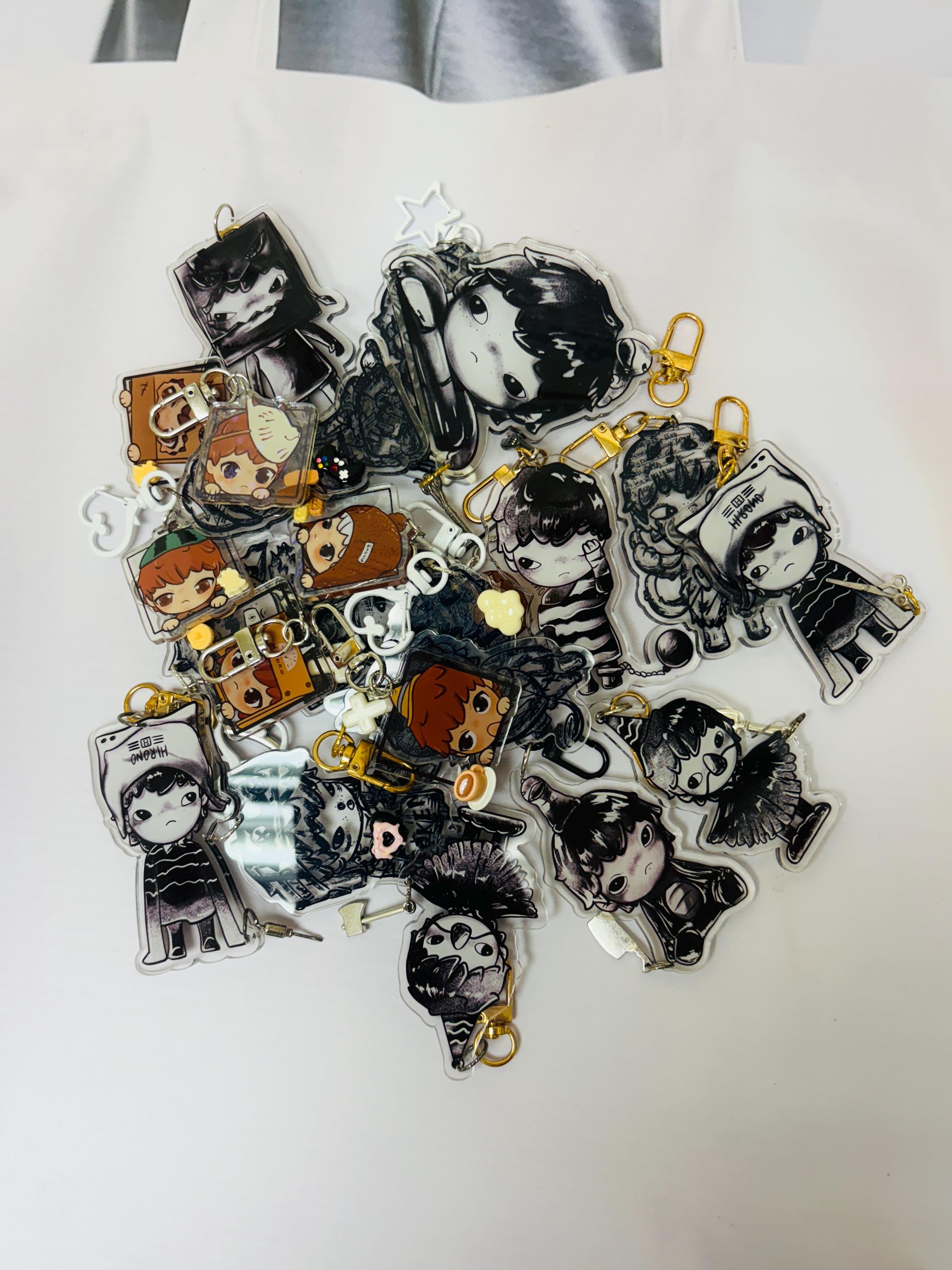 Popmart hirono keychain - Etsy 日本