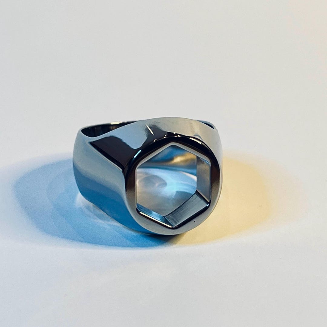 10mm Socket Signet Ring - Etsy