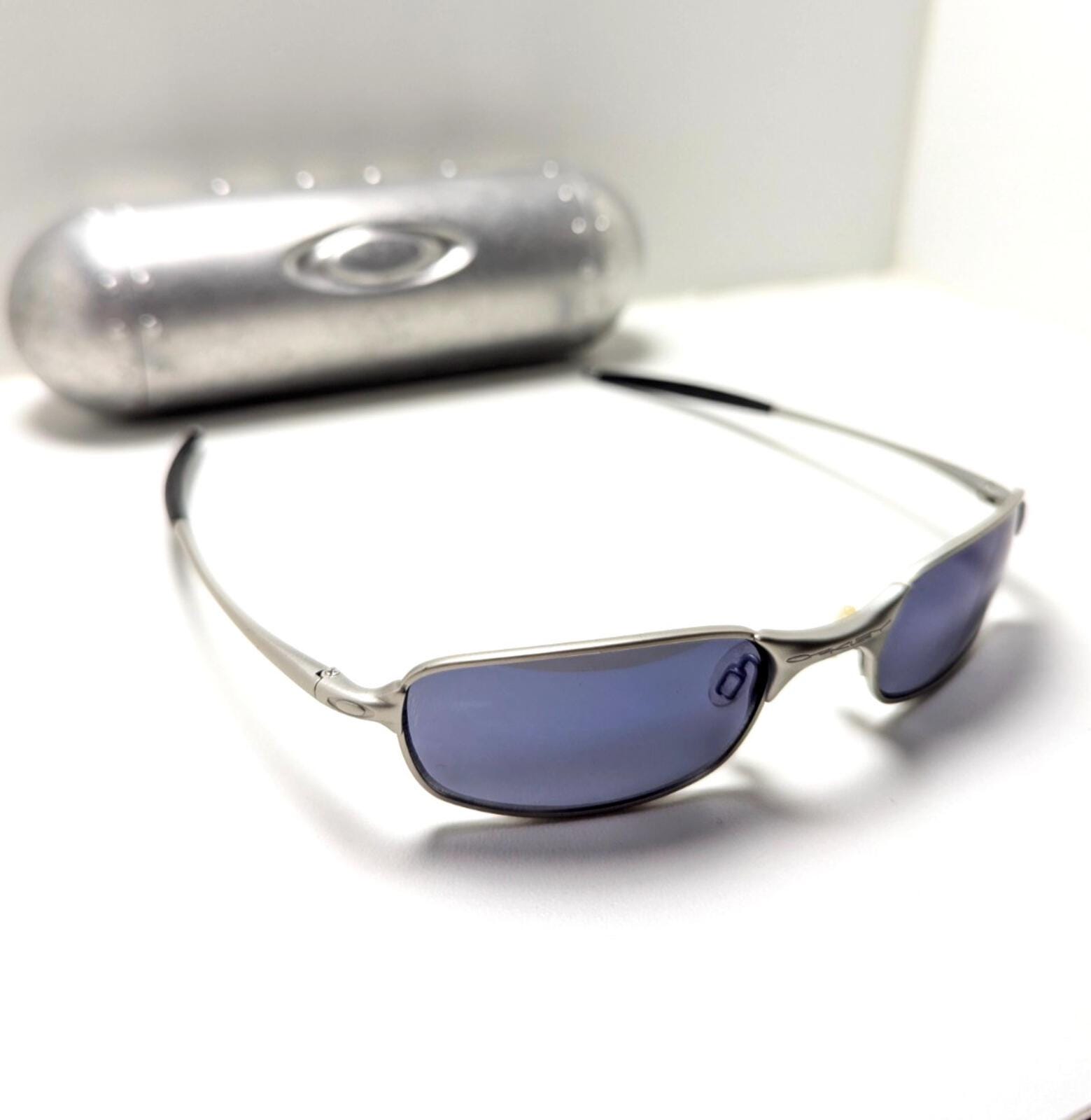 Vintage Oakley a Wire - Etsy UK