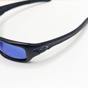 Oakley Valve 9236-28 Black Thin Blue Line Police Wrap Men’s Sunglasses 60-16-133 image 5