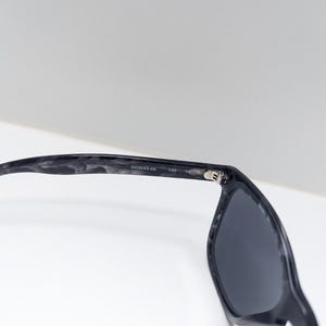 Oakley Frogskins LX 2043-08 Polarized Gray Lens Gray Tortoise Fade Sunglasses image 6