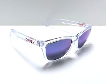 Occhiali da sole da uomo Oakley Frogskins OO9013-A5 con lenti a specchio blu e trasparenti, forma quadrata, taglia 55-17-133