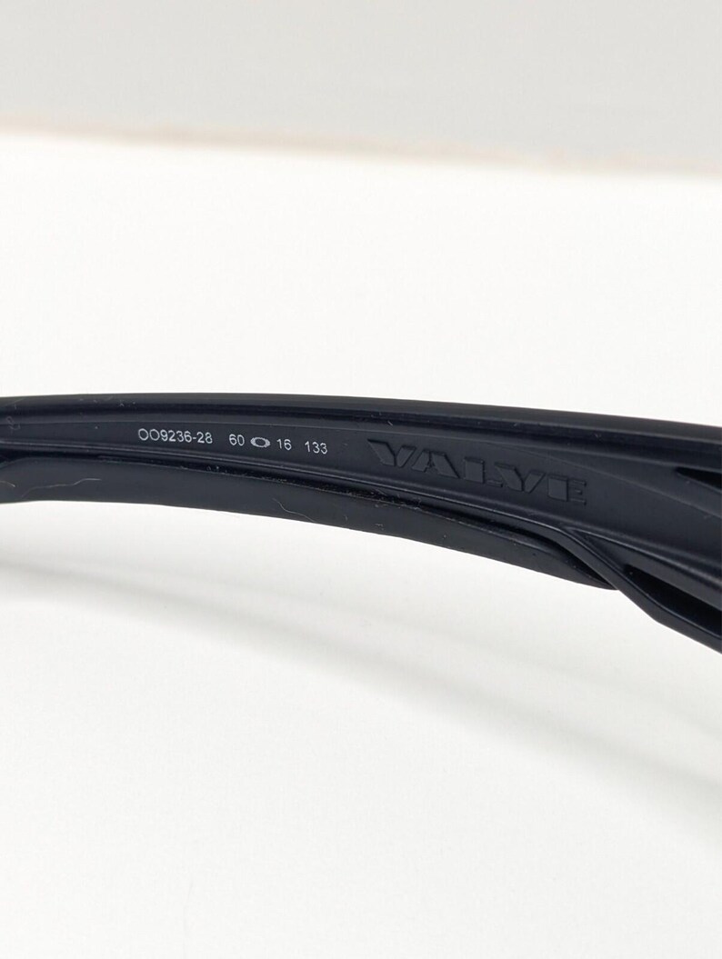 Oakley Valve 9236-28 Black Thin Blue Line Police Wrap Men’s Sunglasses 60-16-133 image 6
