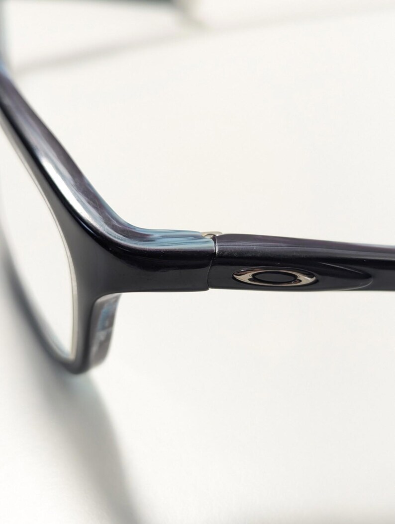 Oakley Taunt 130 OX1091-1350 T Purple Marble Eye Glasses Eyewear Blue Design Y2k image 4