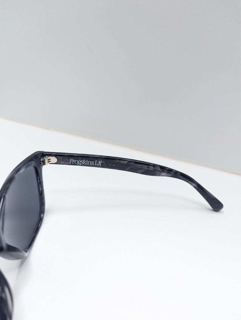 Oakley Frogskins LX 2043-08 Polarized Gray Lens Gray Tortoise Fade Sunglasses image 9