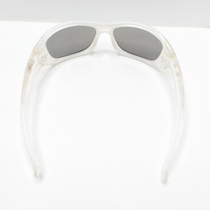Oakley Pit Bull Grau polarisierte Linse Weiß Wrap Frame Sport Herren Sonnenbrille Bild 7