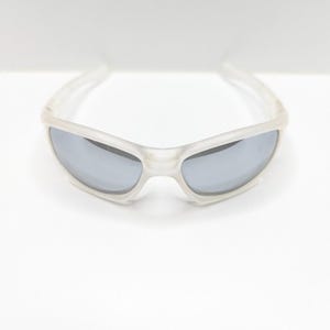 Oakley Pit Bull Grau polarisierte Linse Weiß Wrap Frame Sport Herren Sonnenbrille Bild 4