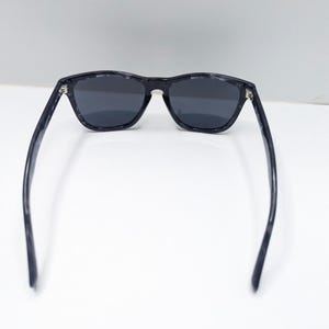 Oakley Frogskins LX 2043-08 Polarized Gray Lens Gray Tortoise Fade Sunglasses image 4