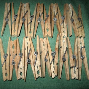 20 Vintage Clip Clothespins Wooden Antique Clothes Pins Crafting
