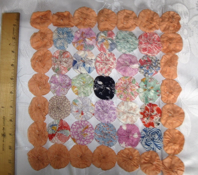 Scrapbooks Pillows Antique Vintage Yoyo Crazy Patchwork Quilt Block Quilt Scraps Yo Yo for Sewing Journals