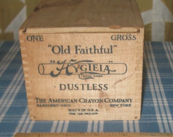 Antique Wood Crate Crayon Chalk American Old Faithful Display Storage Advertising Box With Lid