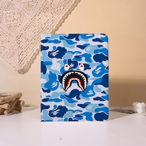 Shark Camouflage,iPad Case with Pencil Holder iPad 2025/26 Air 7 M3 A16 11 2024 Air 6 M2 Pro 11" 13" 12.9" 2022 10th Mini 7/6/5/4 Cover