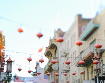 Chinatown ||| Lantaarns in Chinatown | Reizen beeldende kunst Fotografie | California Wall Decor | Rode lantaarns | Magische