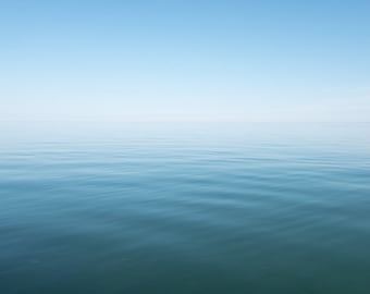 Stille wateren ||| Blue Seascape Fotografie | Abstract Zeegezicht | Minimale illustratie | Grote abstracte kunstdruk | Turquoise Strand kunst | Meer Ontario