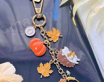 Custom Kindle Charm Chain, Autumn/Fall-Themed Design, Ideal for Kindle Lovers & Bookworms