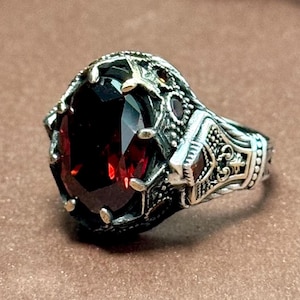 Red Ruby Men&#39;s Ring, 925 Sterling Silver Vintage Ring, Gothic Statement Ring, Handmade Men&#39;s Jewelry, Unique Wedding Band, Gift for Him