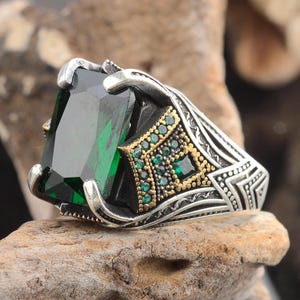 925 Sterling Silver Green Stone Ring for Men, Handmade Emerald Color Ring, Vintage Signet Ring, Unique Men&#39;s Jewelry, Gift for Him