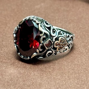 Red Ruby Men&#39;s Ring, 925 Sterling Silver Vintage Ring, Gothic Statement Ring, Handmade Men&#39;s Jewelry, Unique Wedding Band, Gift for Him