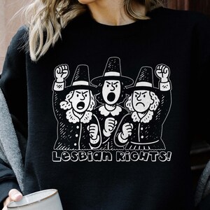 Lesbian Rights Shirt, WLW Gay Witch T-Shirt 90s LGBTQ Pride Month Tee Sapphic Lesbian TShirt, Y2K Shirts That Go Hard Queer Liberation Pride