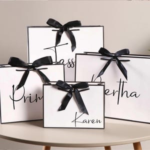 Personalized Bridesmaid Gift Bags, Custom Wedding Gift Bags,Bachelorette Party Bag,Welcome Gift Bags,Bridal Party Gift Bags,Elegant Gift Bag