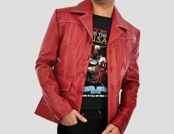 ファイト・クラブの赤いレザージャケット：タイラー・ダーデンの象徴的