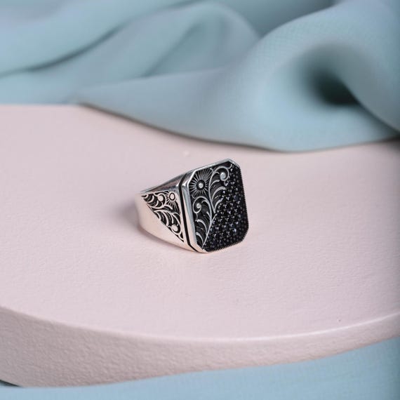 Flower Motif Men's Ring – Handcrafted 925 Sterling Silver with Micro Black Zircon Stones – Elegant and Bold Symbolic Ring for Him – Men Ring