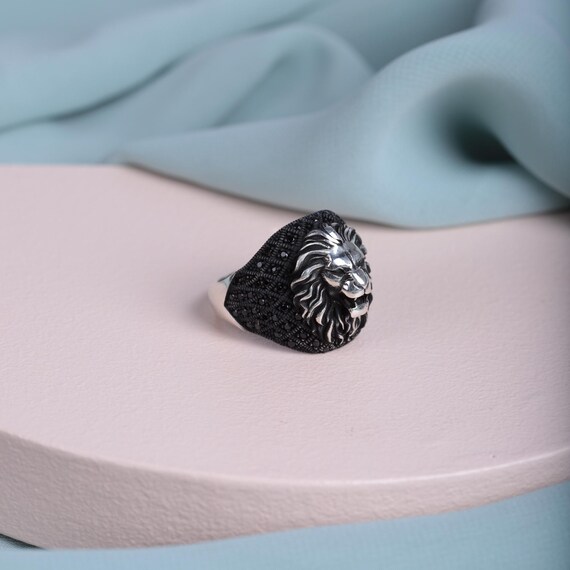 Lion Head Men's Ring – 925 Sterling Silver with Black Zircon – Handmade Animal Ring – Bold Jewelry Gift for Him, Animal Gift, Men Ring