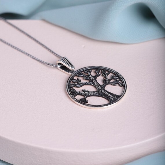 Boho Chic Tree of Life Necklace – Handcrafted 925 Sterling Silver Pendant – Unique Gift for Her – Nature-Inspired Silver Necklace, Gift Mom
