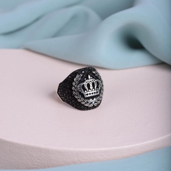 King Crown Embroidered Men's Ring – 925 Sterling Silver with Micro Black Zircon – Handcrafted Bold Ring for Him, Luxury Men's Jewelry,
