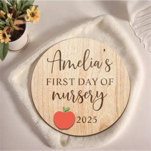 Custom First & Last Day School Sign,Back to School Sign,Kindergarten 1st Day of School Sign,School Photo Prop,First Day Wooden School Board