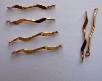 Links, Gold Plated Brass, 16x2mm, Fancy Connector, Pack of 30 links.