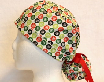 Mens And Womens Medical Scrub Cap Mini Santas On Green