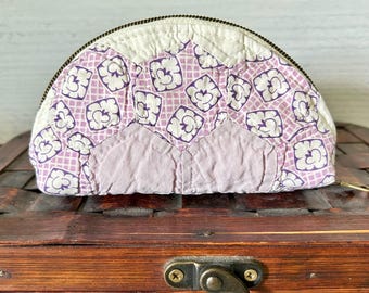 One Zippered pouch,  Coin pouch, Taco/Dumpling shape, Vintage quilt Repurposed Upcycled