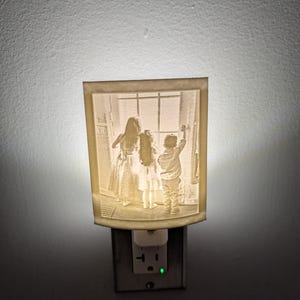 Custom 3D Printed Lithophane Night Light – Personalized Photo Lamp, LED Light Gift, Unique Memorial, Anniversary, Baby, Pet Portrait