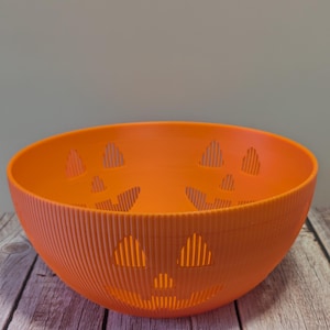 Halloween Pumpkin | Fall Halloween Decor | Jack-o&#39;-Lantern Pumpkin Face Bowl | Spooky Candy Dish | Trick or Treat Container | 3D printed