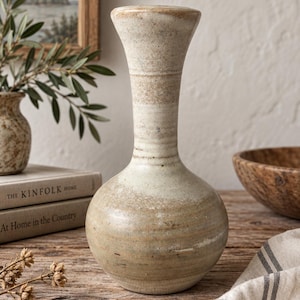 Vintage P&E Hall Pennine Studios Vase – Tall British Studio Pottery Bottle Vase, Burnley Lancashire