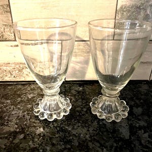 Anchor Hocking Berwick Boopie Glasses – Set of 2 Clear Bubble Base Stemware – Mid-Century Elegant Barware