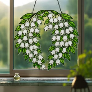 Delicate Lily of the Valley Wreath Faux Stained Glass Suncatcher, Elegant Acrylic Hanging Window Panel for Nature, Garden, or Spring Decor