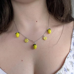 Citroenketting, fruitbedel, sieraden van polymeerklei, botanische ketting